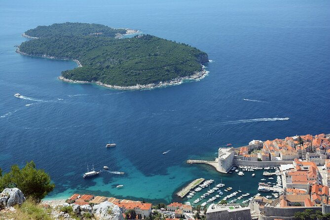 dubrovnik-history-walk-boat