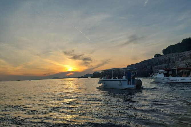 dubrovnik-history-walk-boat