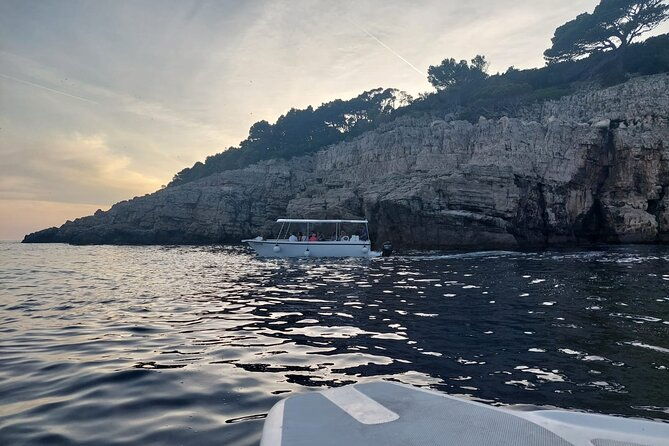 dubrovnik-history-walk-boat