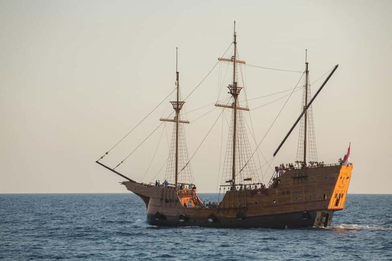 Dubrovnik: Karaka - Game of Thrones Cruise & Walking Tour - Dubrovnik: Karaka - Game of Thrones Cruise & Walking Tour