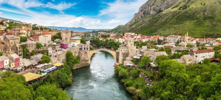 dubrovnik-kravica-waterfalls-mostar-and-pocitelj-day-trip