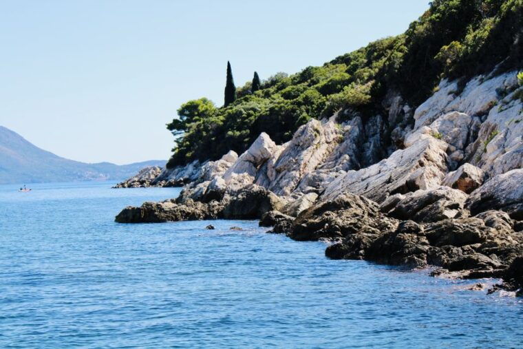 dubrovnik-lokrum-island-and-betina-cave-boat-tour