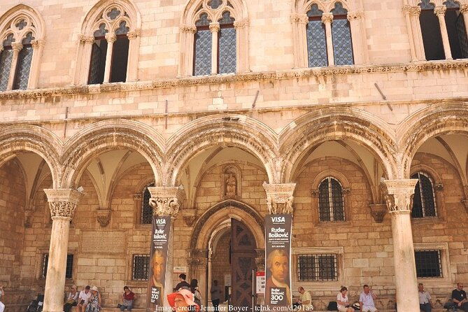 dubrovnik-old-town-city-walls-private-half-day-walking-tour