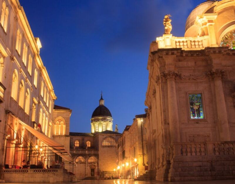 dubrovnik-old-town-highlights-guided-evening-walking-tour