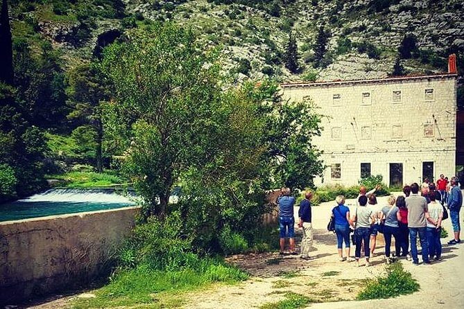 Dubrovnik Panorama Sightseeing with Tour Guide in Minivan - Itinerary Breakdown and Highlights