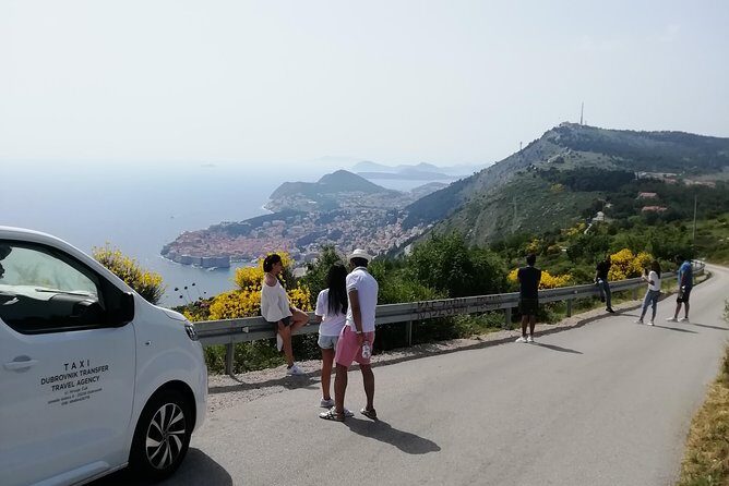Dubrovnik panorama tour & Dubrovnik on your own - Transportation & Group Size