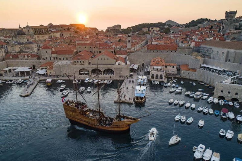 Dubrovnik: Panoramic Sunset Cruise-Karaka Ship (adult only) - Who Will Love This Tour?