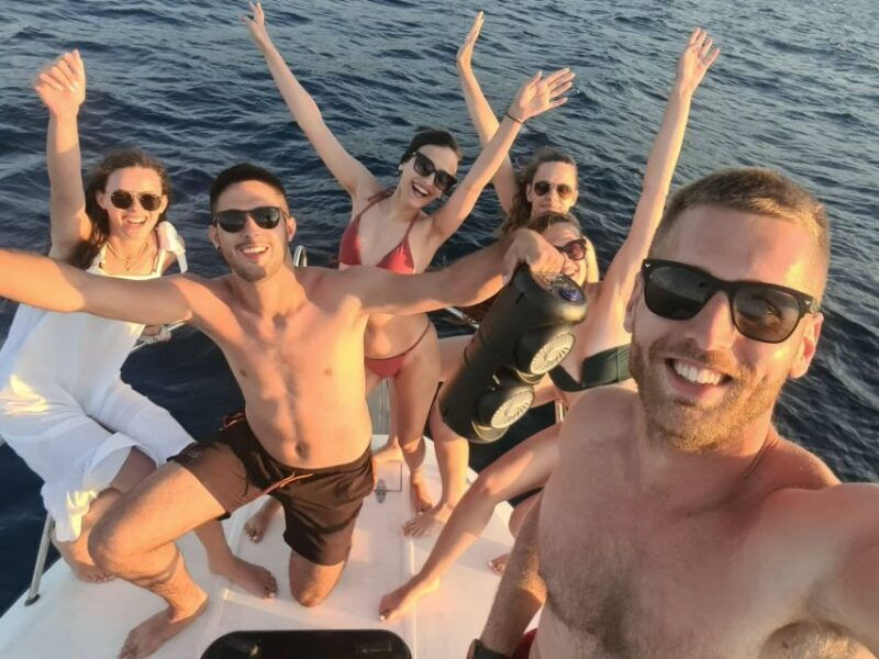 dubrovnik-private-boat-rental-for-parties-alcohol