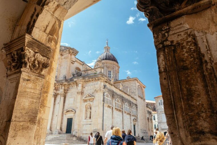dubrovnik-private-family-friendly-city-tour-with-guide