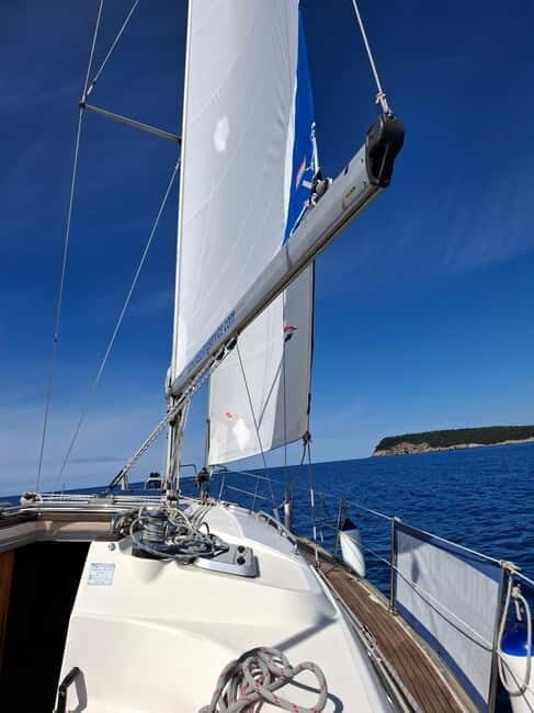 Dubrovnik-Private full day boat tour to Elaphiti &Blue cave - The Experience on the Water