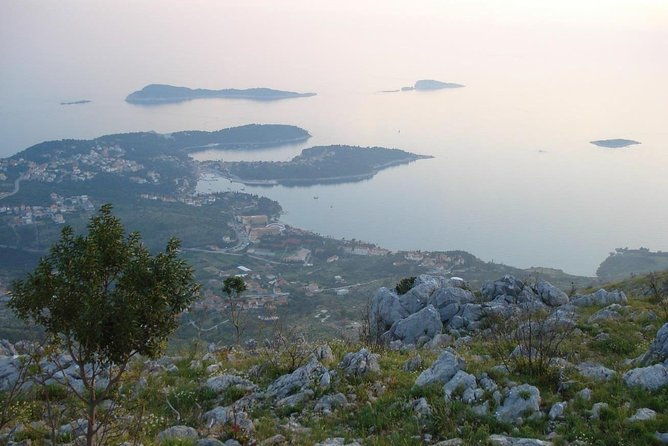 dubrovnik-private-shore-excursion-dubrovnik-old-town-konavle-valley-and-sivi-soko-viewpoint