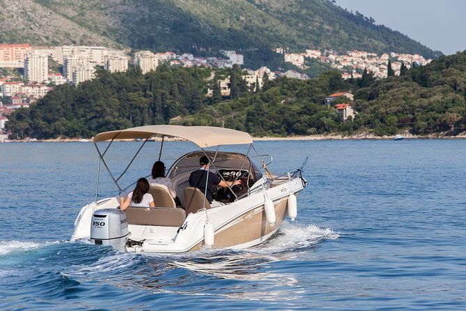 dubrovnik-private-speed-boat-tour-to-the-islands