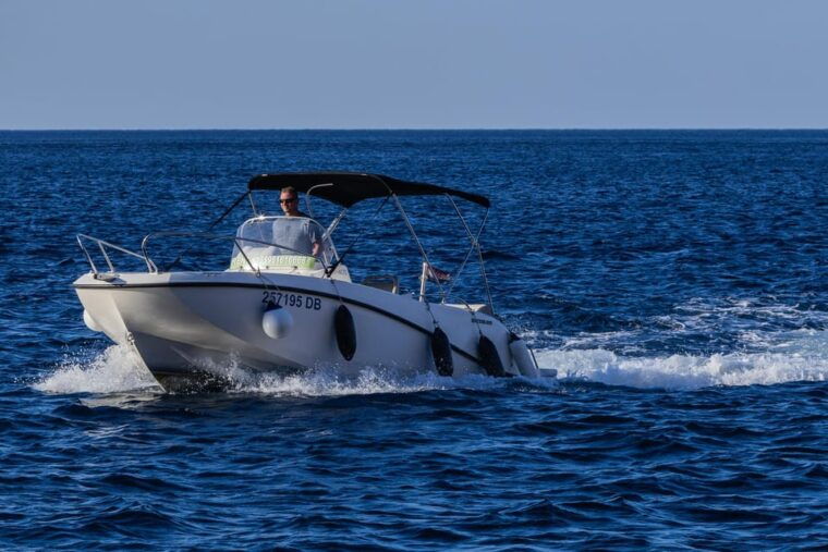 dubrovnik-private-tour-to-blue-cave-and-elaphit-islands