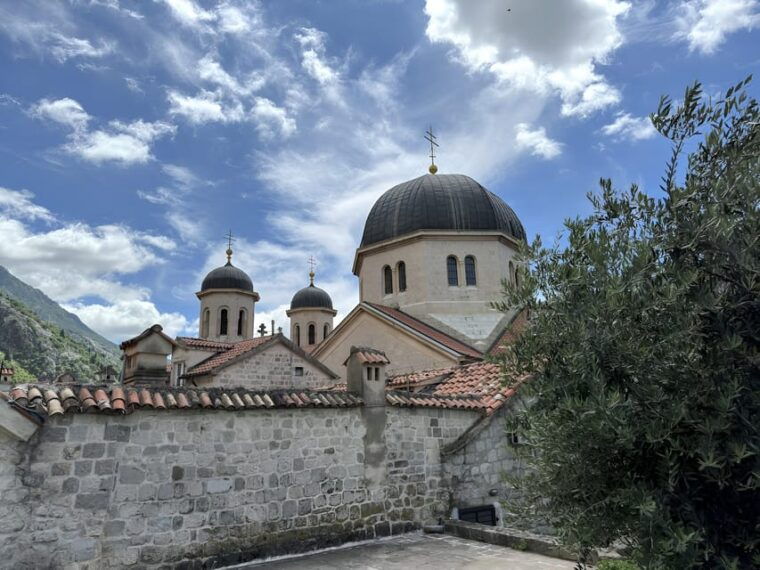 dubrovnik-private-tour-to-montenegro-kotor-and-perast