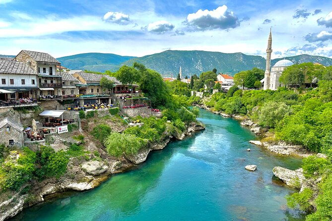 dubrovnik-private-tour-to-mostar-kravice-waterfalls