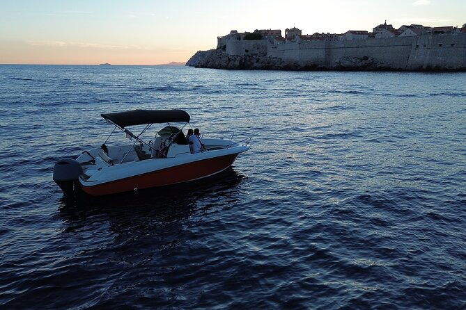 dubrovnik-romantic-sunset-boat-tour