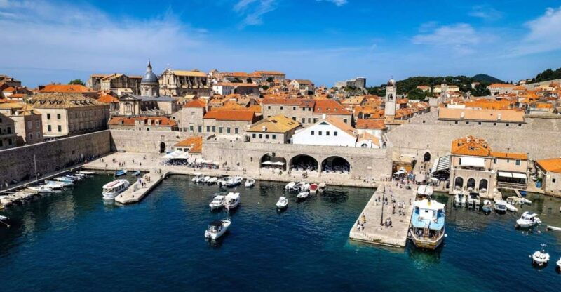 dubrovnik-romantic-sunset-private-boat-tour