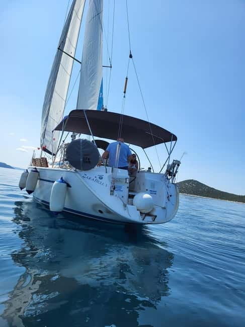 Dubrovnik : Romantic Sunset with a bottle of wine on a yacht - How the Tour Compares in Value
