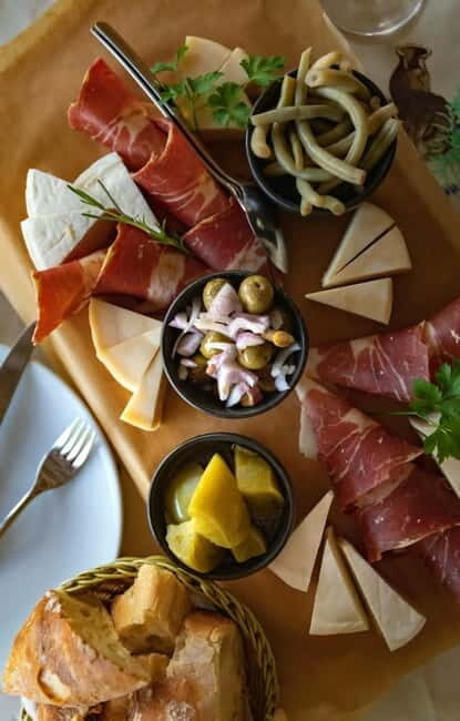 Dubrovnik Scenic Tour & Gourmet Lunch at a Country Estate - Who Should Consider This Tour?