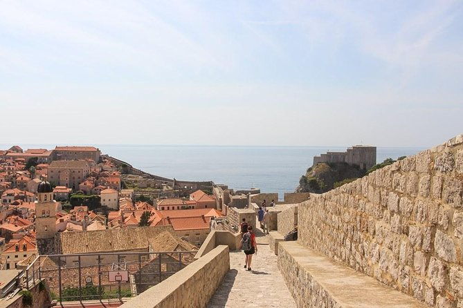 dubrovnik-shore-excursion-city-walls-walking-tour-entrance-ticket-included-2