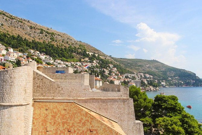 dubrovnik-shore-excursion-city-walls-walking-tour-entrance-ticket-included