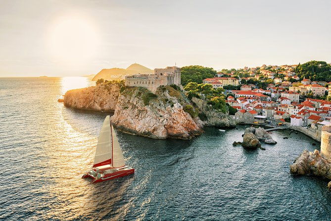 dubrovnik-sunset-catamaran-cruise-with-drinks-2