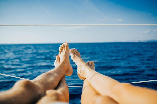 dubrovnik-sunset-catamaran-cruise-with-drinks-2