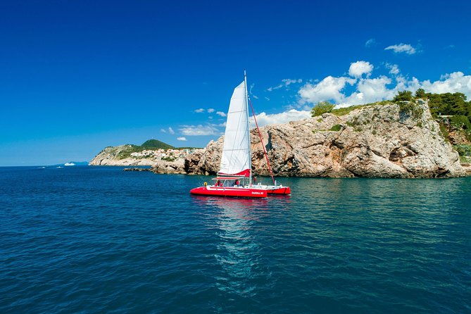 dubrovnik-sunset-catamaran-cruise-with-drinks-2