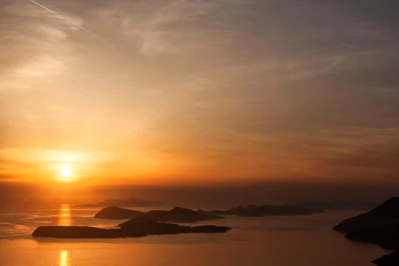 Dubrovnik: Sunset Catamaran Cruise with Sparkling Wine - Key Points