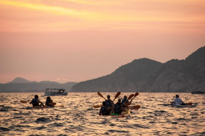 dubrovnik-sunset-kayaking-and-snorkeling-tour