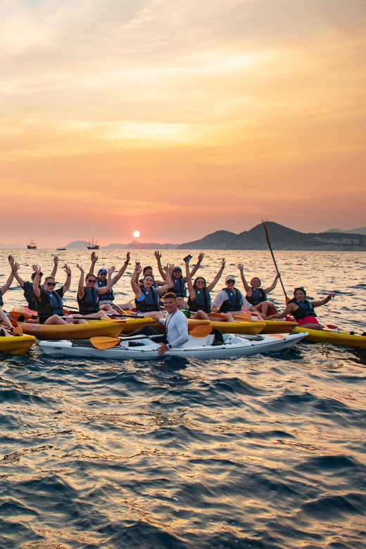 dubrovnik-sunset-kayaking-and-snorkeling-tour