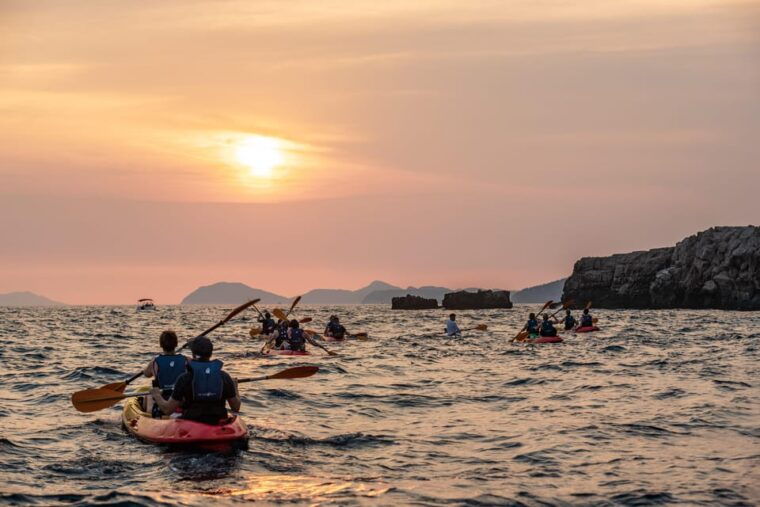 dubrovnik-sunset-kayaking-and-snorkeling-tour