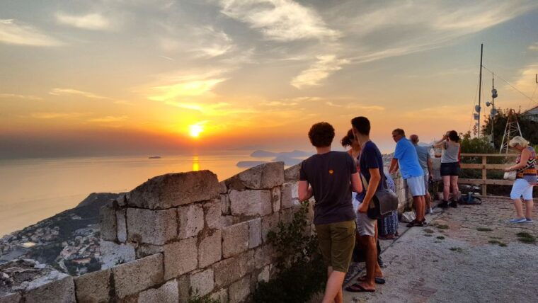 dubrovnik-sunset-panorama-tour-with-glass-of-wine