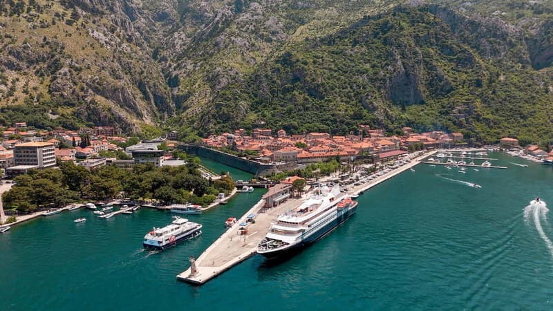 Dubrovnik to/from Kotor: Day Trip or One-Way by Fast Ferry - Free Time to Explore 