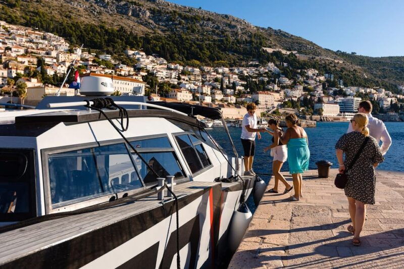 dubrovnik-ufo-the-boat