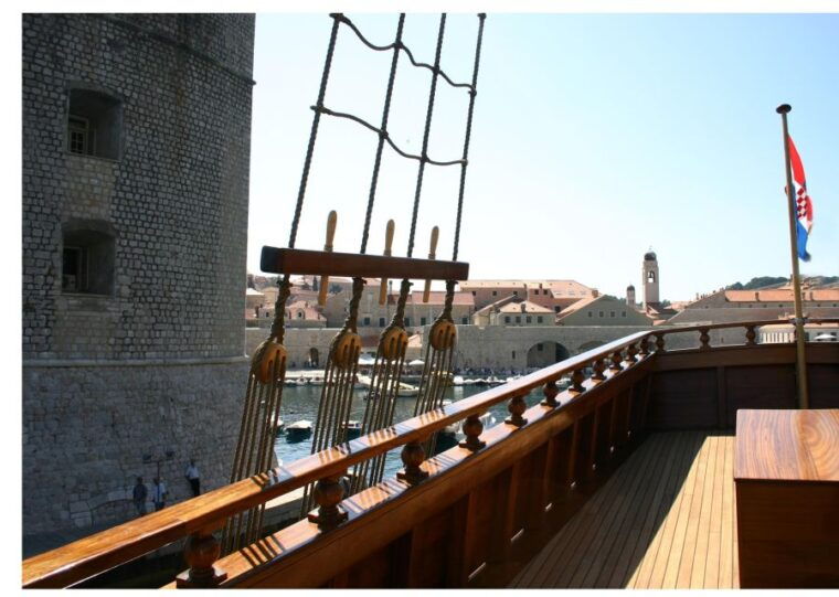 dubrovnik-walking-tour-and-cruise-5