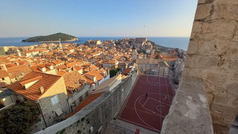 dubrovnik-walls-75-minute-guided-tour-free-exploration