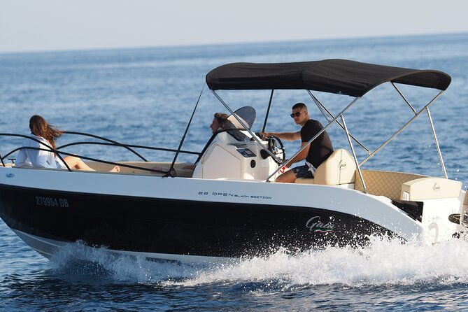 dubrovnikblue-cave-and-sandy-beach-sunj-with-a-private-speedboat