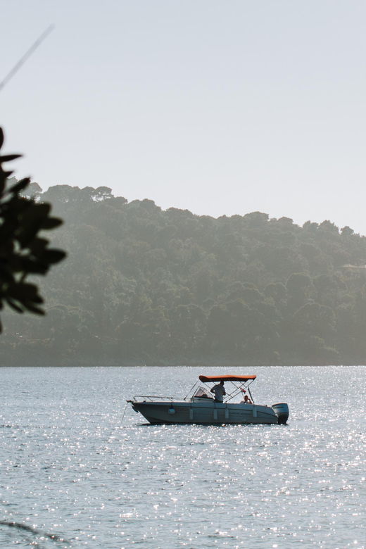 dubrovnikelaphiti-islands-and-caves-private-speedboat-tour