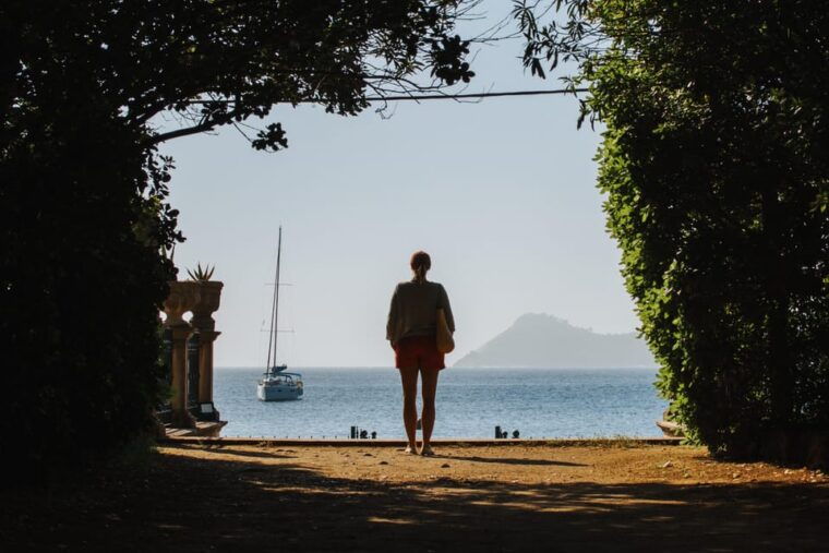 dubrovnikelaphiti-islands-and-caves-private-speedboat-tour