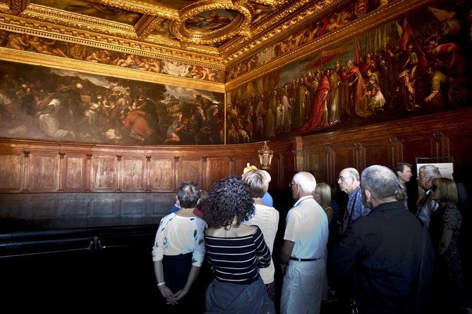 ducal-venice-historical-walking-tour-skip-the-line-doges-palace