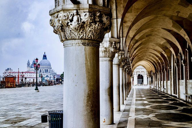 ducal-venice-historical-walking-tour-skip-the-line-doges-palace