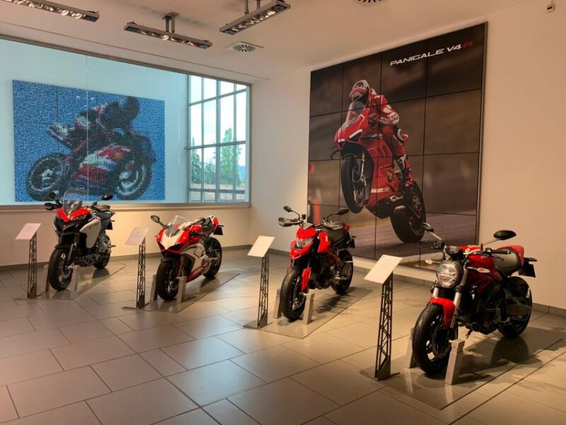 ducati-pagani-factories-and-museums-ferrari-museumlunch