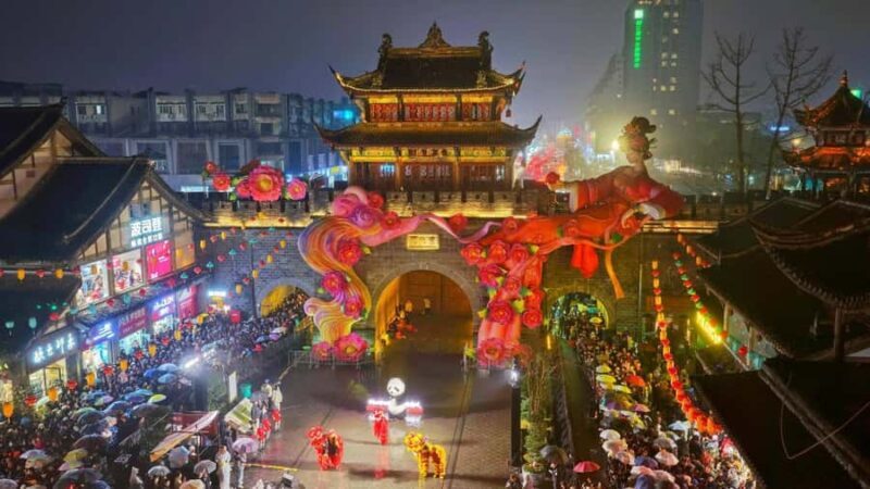 Dujiangyan: Evening Lantern Tour with Local Food - The Sum Up