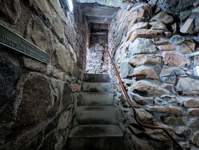 Dundonald Castle: Entry Ticket, Guided Tour & Light Lunch - FAQ