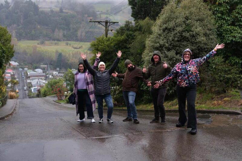 Dunedin: City Sights Tour, Distillery & Lunch all inclusive - Key Points