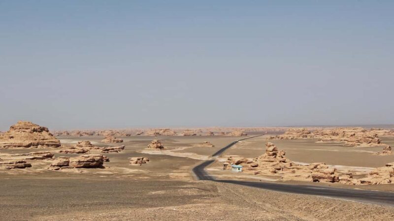 Dunhuang Silk Road Tour: Cultural City ,Yangguan Pass &Yadan - An In-Depth Look at the Dunhuang Silk Road Tour