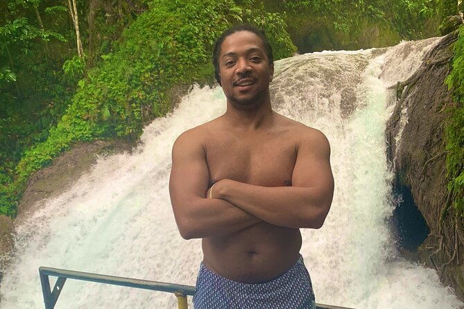 dunns-river-and-blue-hole-day-tour