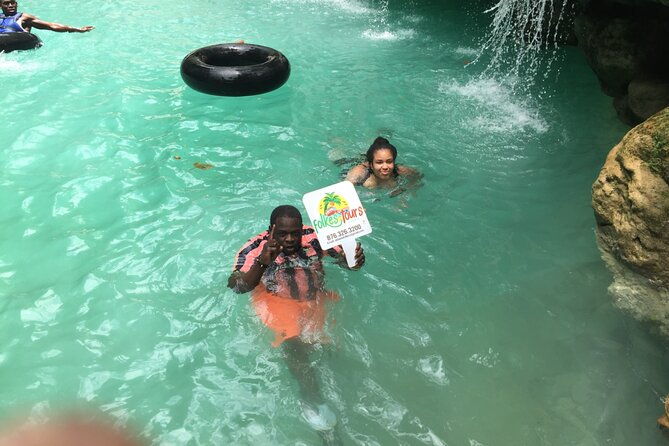 dunns-river-and-blue-hole-private-tour-from-ocho-rios