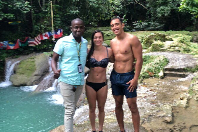 dunns-river-and-blue-hole-secret-falls-from-mobay